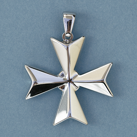 Maltese Cross Pendant - D Goldline